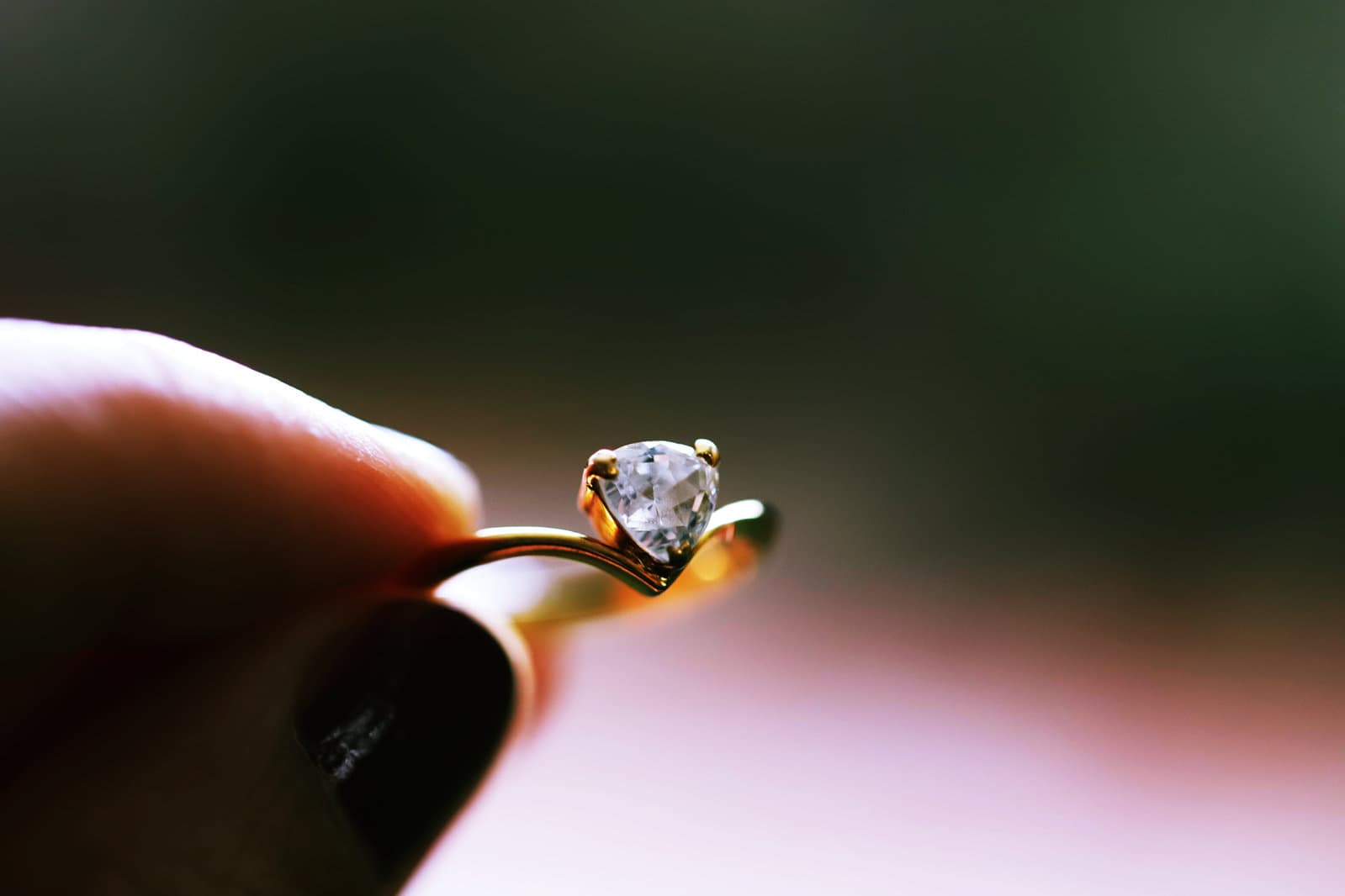 An Overview of Diamond Shapes for Engagement Rings