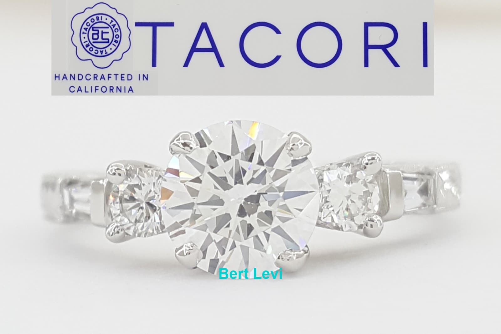 Tacori Round Semi-Mount Three Stone Engagement Ring 0.25 ct Plat & 18k Rt $3,390