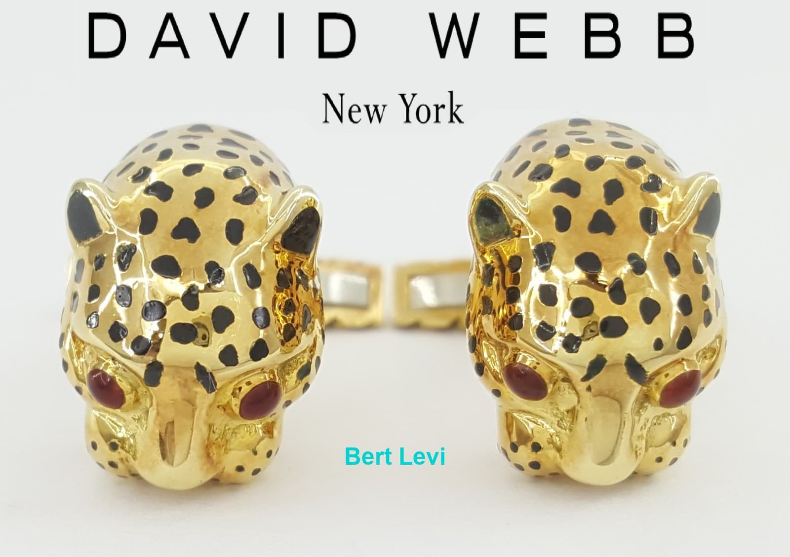 David Webb Ruby & Enamel Leopard Cufflinks 18k Yellow Gold 17.7 Grams