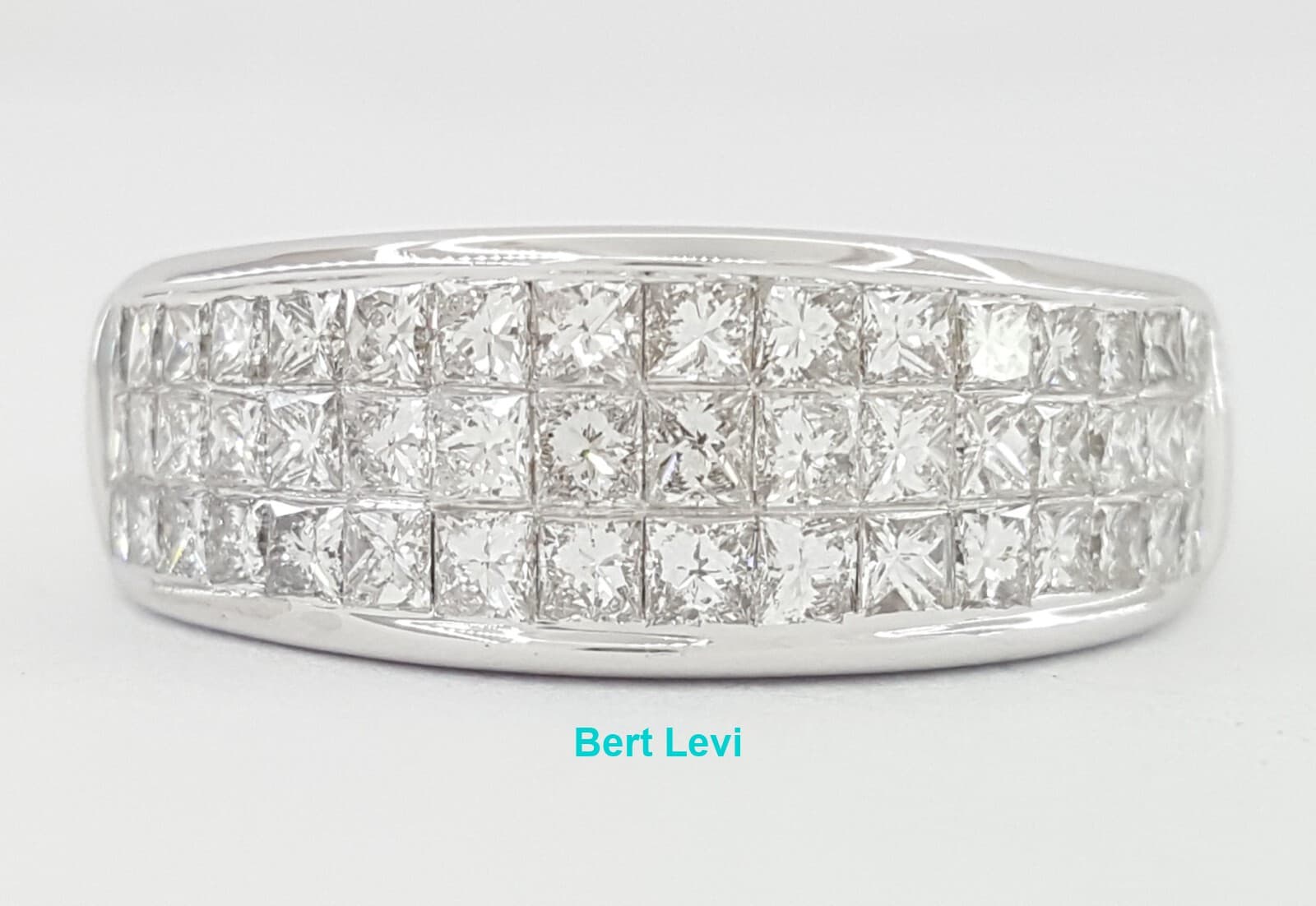 18k White Gold 1.25 ct Princess Cut Diamonds 3 Row Invisible Set Ring Rtl $3K