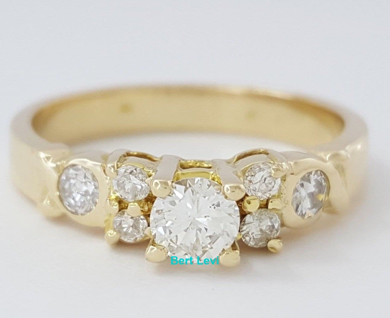 0.45 ct 14K Yellow Gold Round Brilliant Cut Diamond Engagement Ring