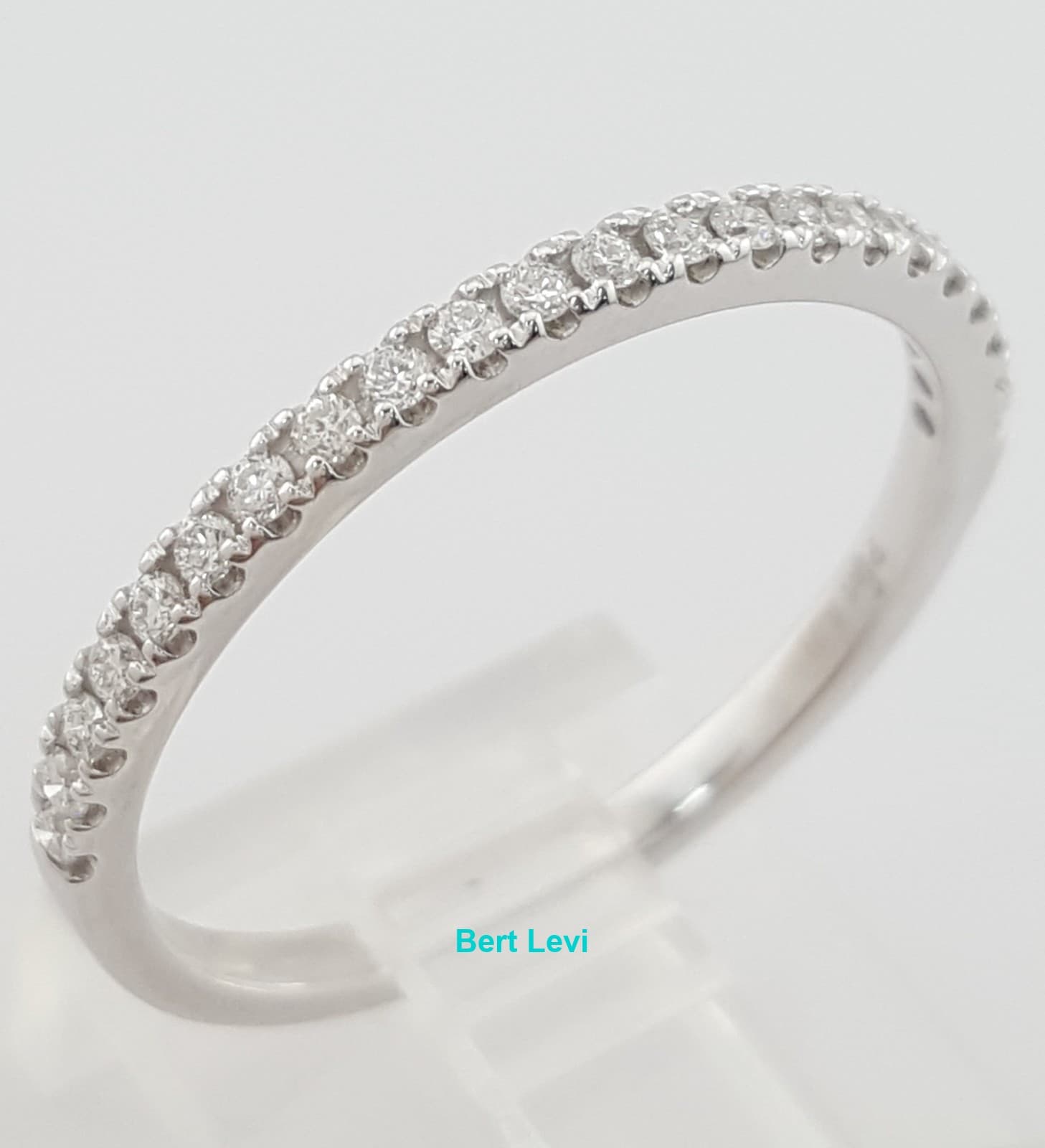 Half Circle Round Diamond Wedding Band 0.22 ct Platinum 2 mm 3.3 Grams