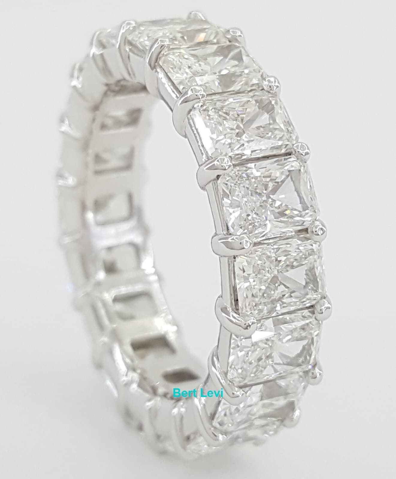 Radiant Cut Diamond Full Circle Eternity Platinum Band Ring 6.15 ct Rtl $24,000.