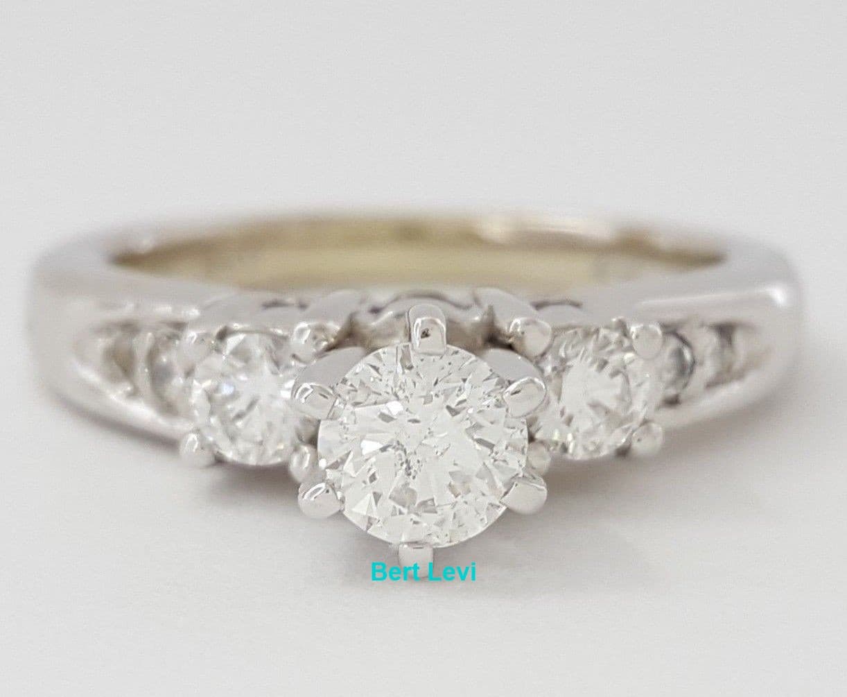 0.55 ct 14K White Gold Round Brilliant Cut Diamond Engagement Ring