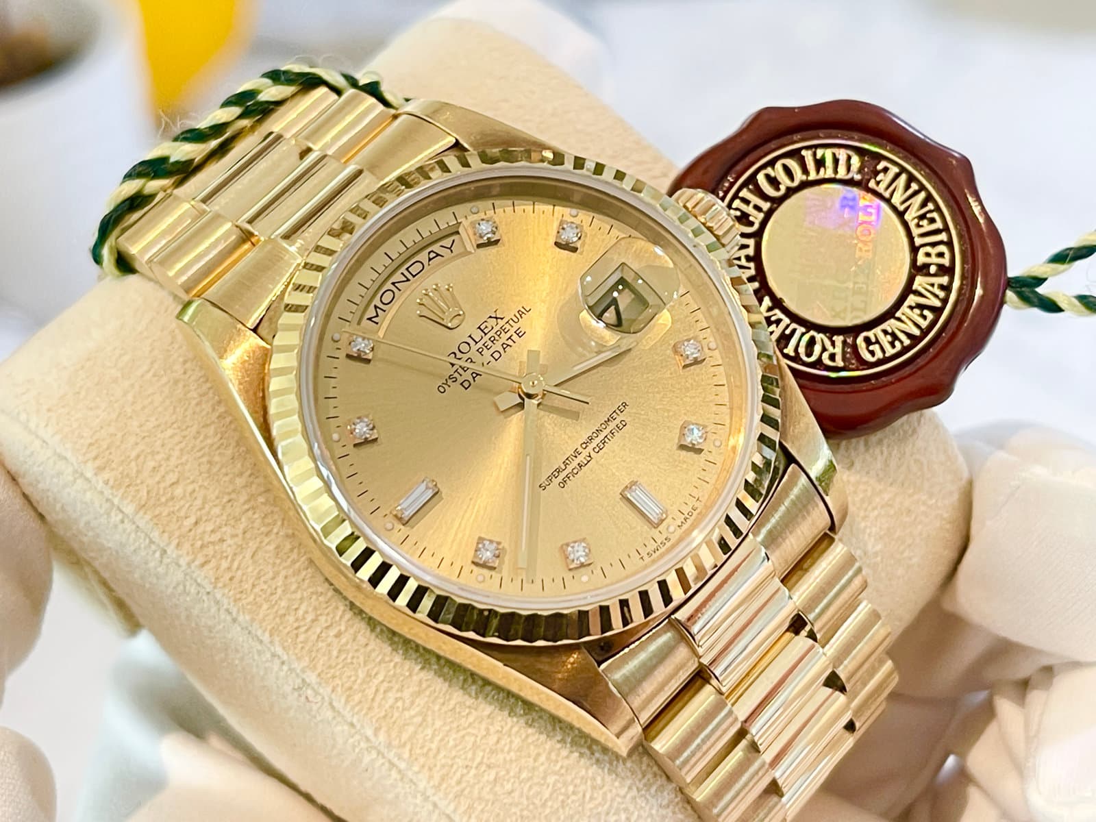 Two Basic Things to Know Before You Buy a Pre-Owned Rolex