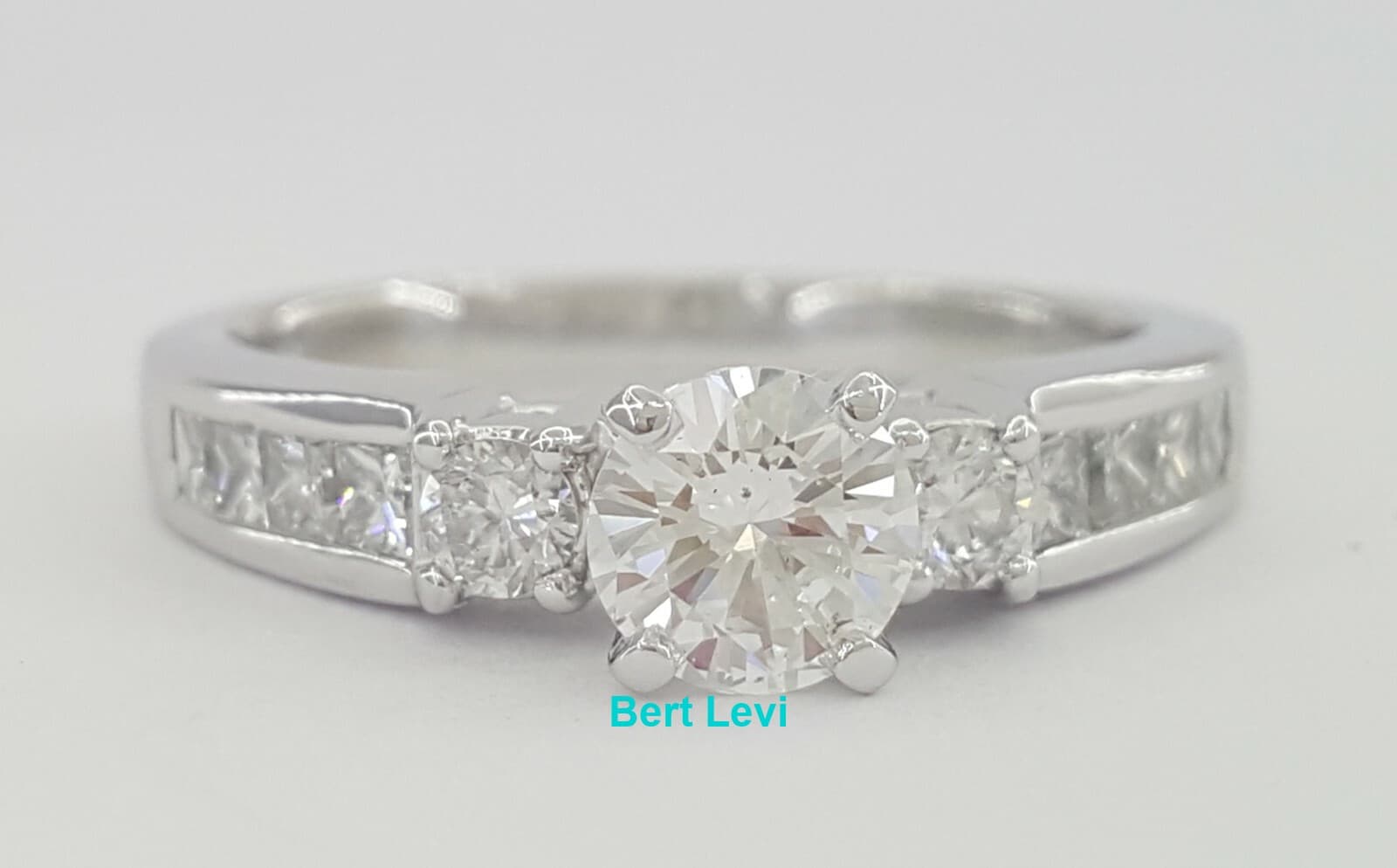 Round Cut Diamond Three 3 Stone Platinum Engagement Anniversary Ring 1.25 ct