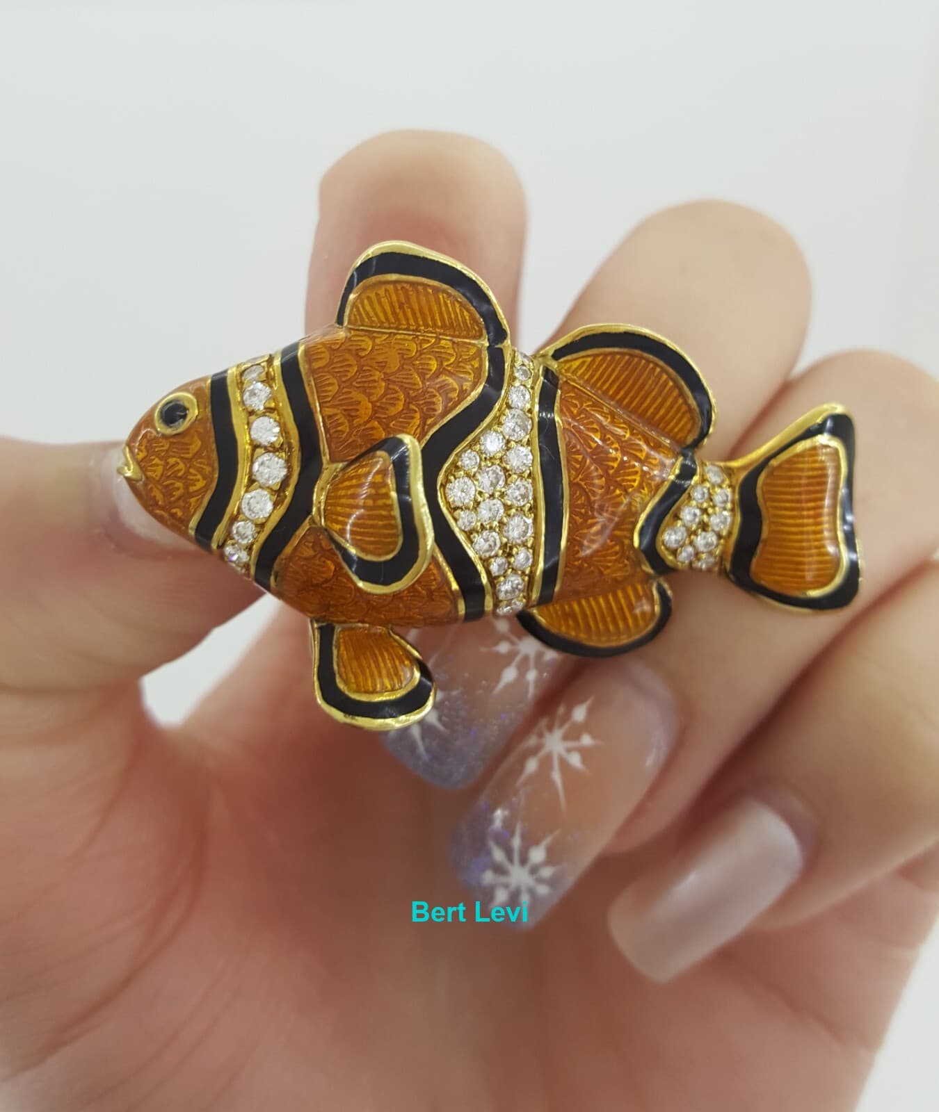 Henryk Kaston Finding Nemo Enamel Diamond Clownfish Fish Pin Brooch 1.25 ct 18K