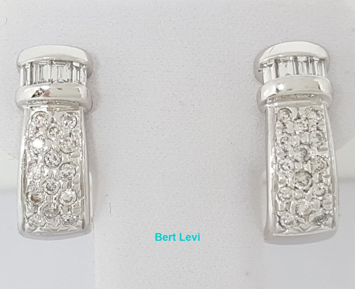 0.73 ct 14k White Gold Round Cut Diamond Half Hoops Earrings 5.7 grams
