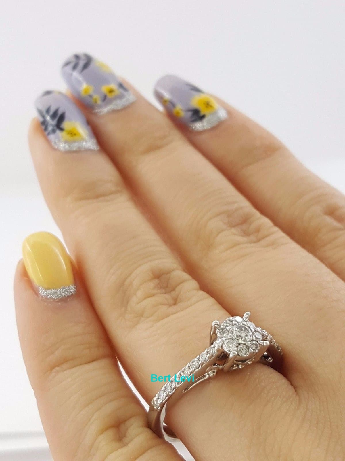 0.50 ct 14k White Gold Round Brilliant Cut Diamond Cluster Halo Engagement Ring
