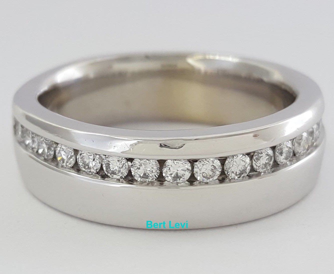 0.5 ct 14k White Gold Round Cut Diamond Wedding Band Ring 12.5 Grams 7 mm