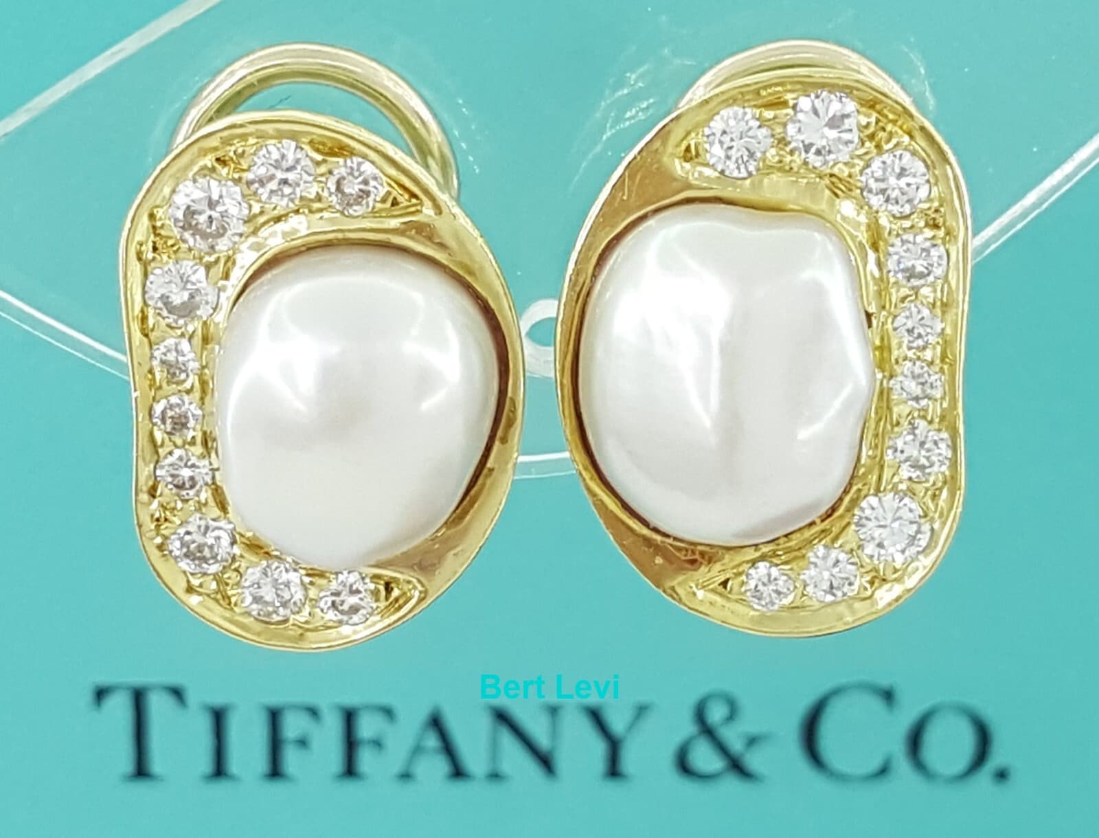 Tiffany & Co Vintage Earclips Clip-On Earrings Pearl & 0.5 ct Diamond 18K Gold