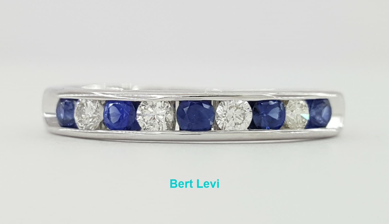 14K White Gold Round Diamond Blue Sapphire Half Circle Band Ring 0.43 ct 3.2mm