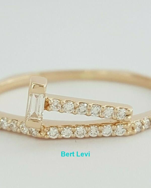 0.2 ct 18K Rose Gold Baguette & Round Cut Diamond Stackable T Ring