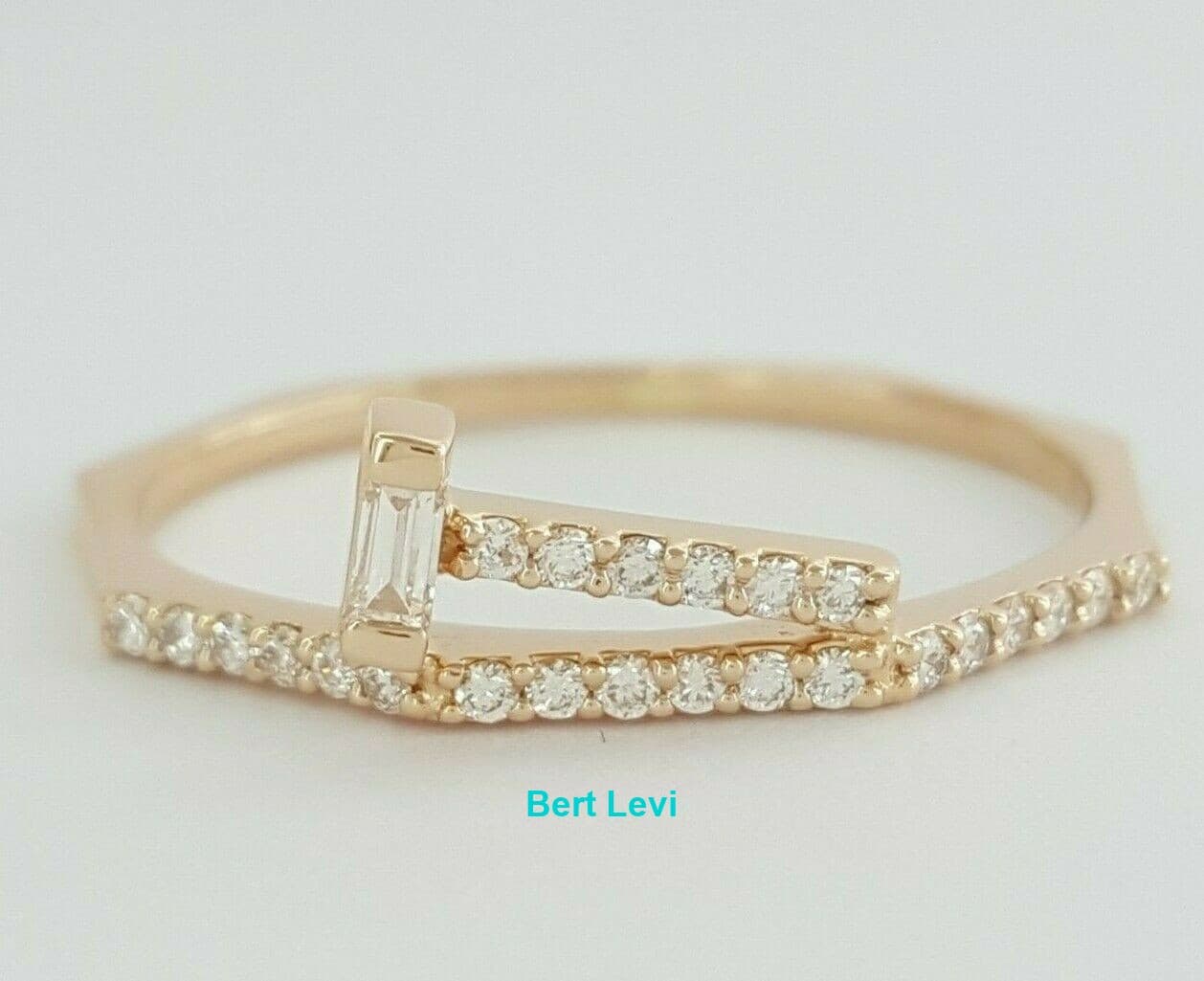 0.2 ct 18K Rose Gold Baguette & Round Cut Diamond Stackable T Ring