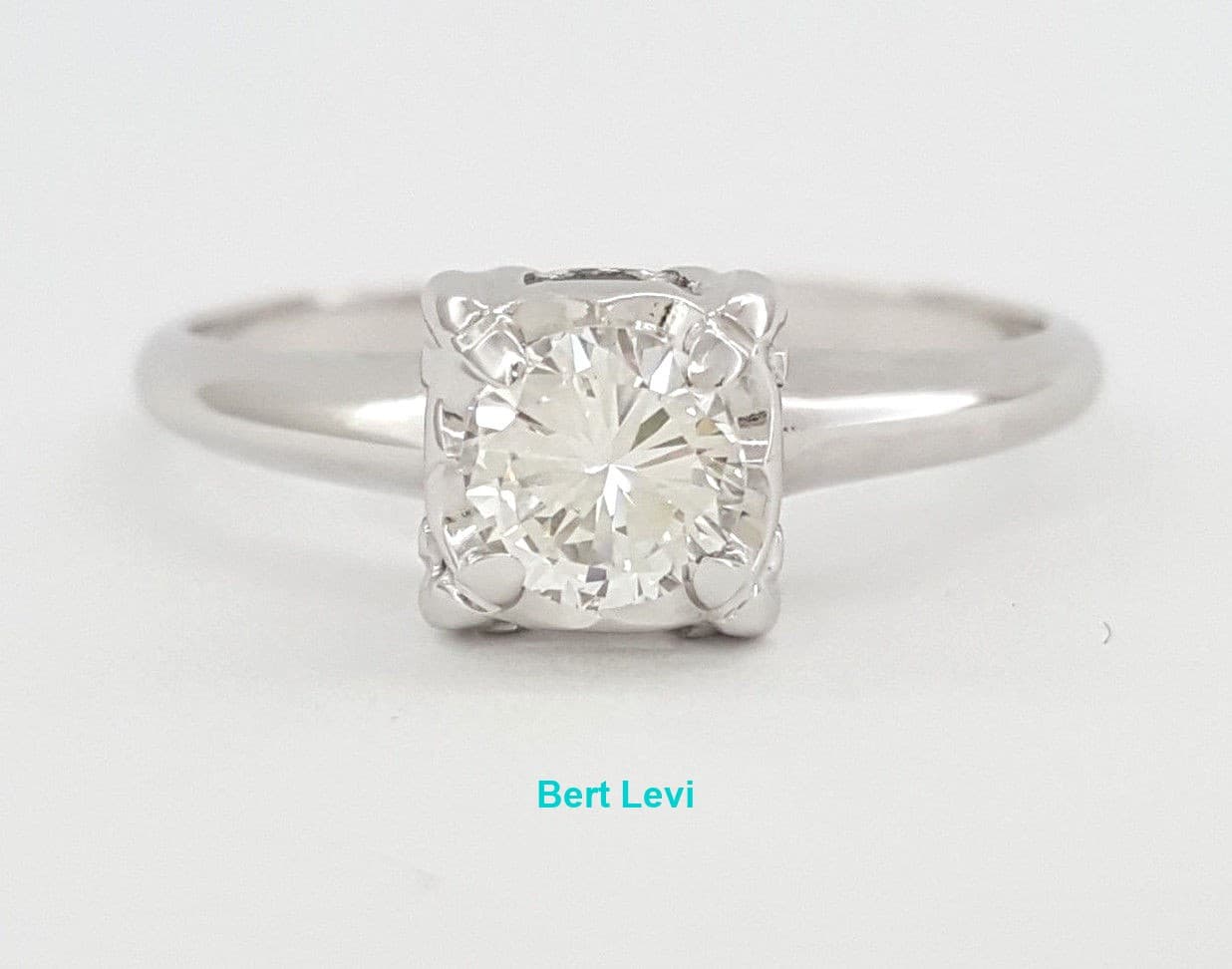 0.45 ct Vintage 14K White Gold Round Cut Diamond Solitaire Engagement Ring