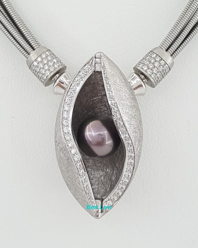 Jörg Heinz Mystery Sphere 1.6 ct Diamond 10mm Tahitian Pearl Necklace