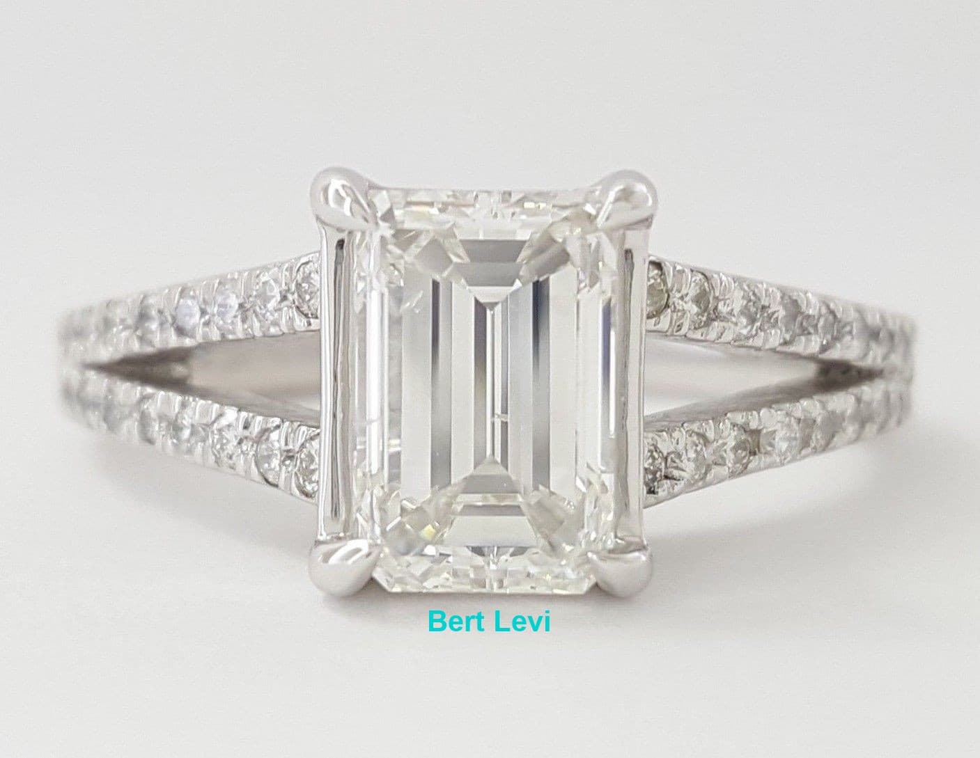 Platinum Emerald Cut & Round Brilliant Diamond Engagement Ring 2.01 ct GIA