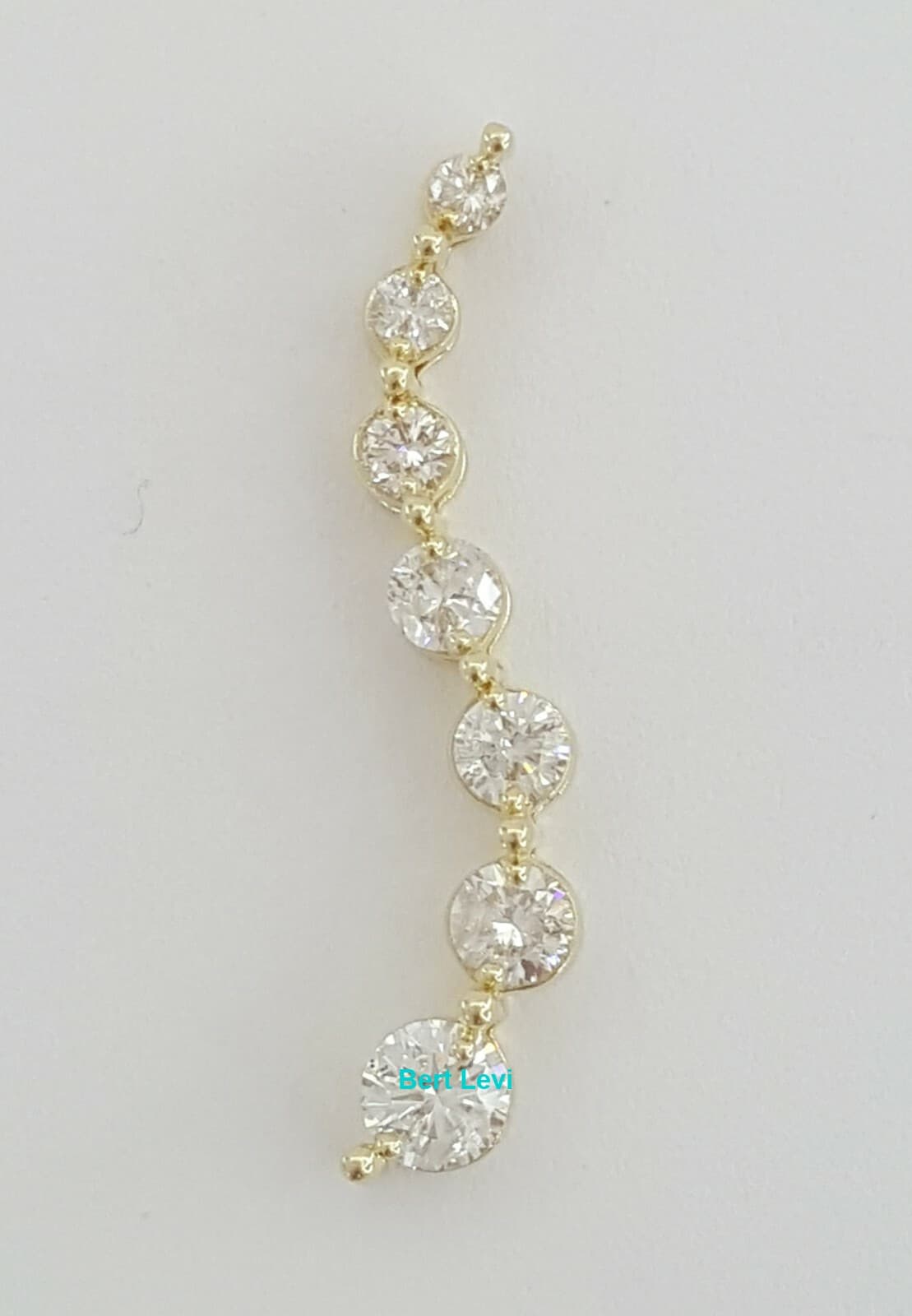0.5 ct 14K Yellow Gold Seven 7 Round Brilliant Cut Diamond Journey Pendant 1"
