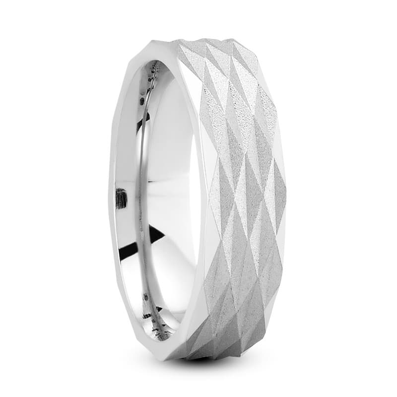 Mens 14KT White Gold Platinum Traditional Wedding Band M614