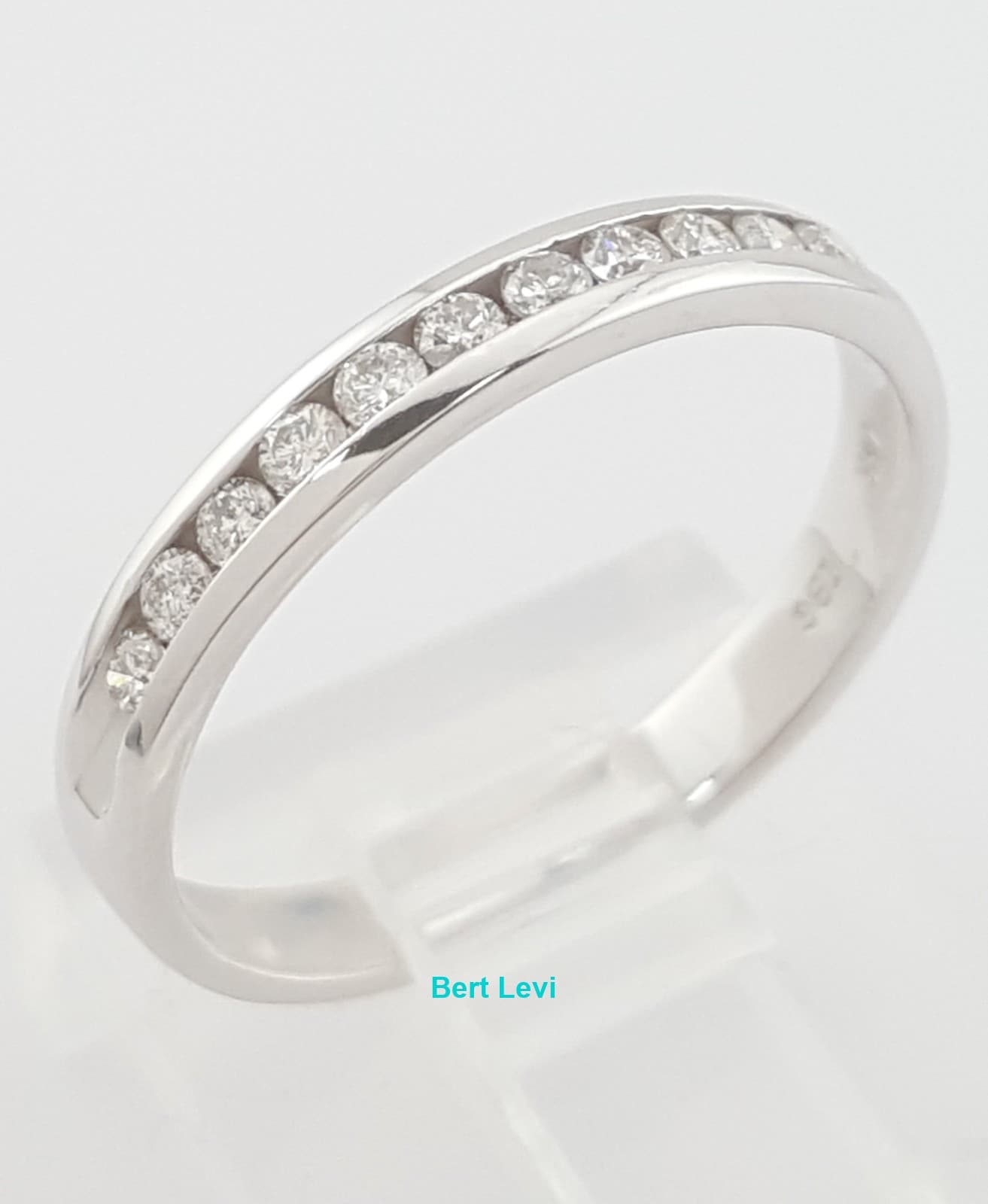 Round Diamond Channel Set 14k Wedding Band Ring 0.2 ct 2.8 mm