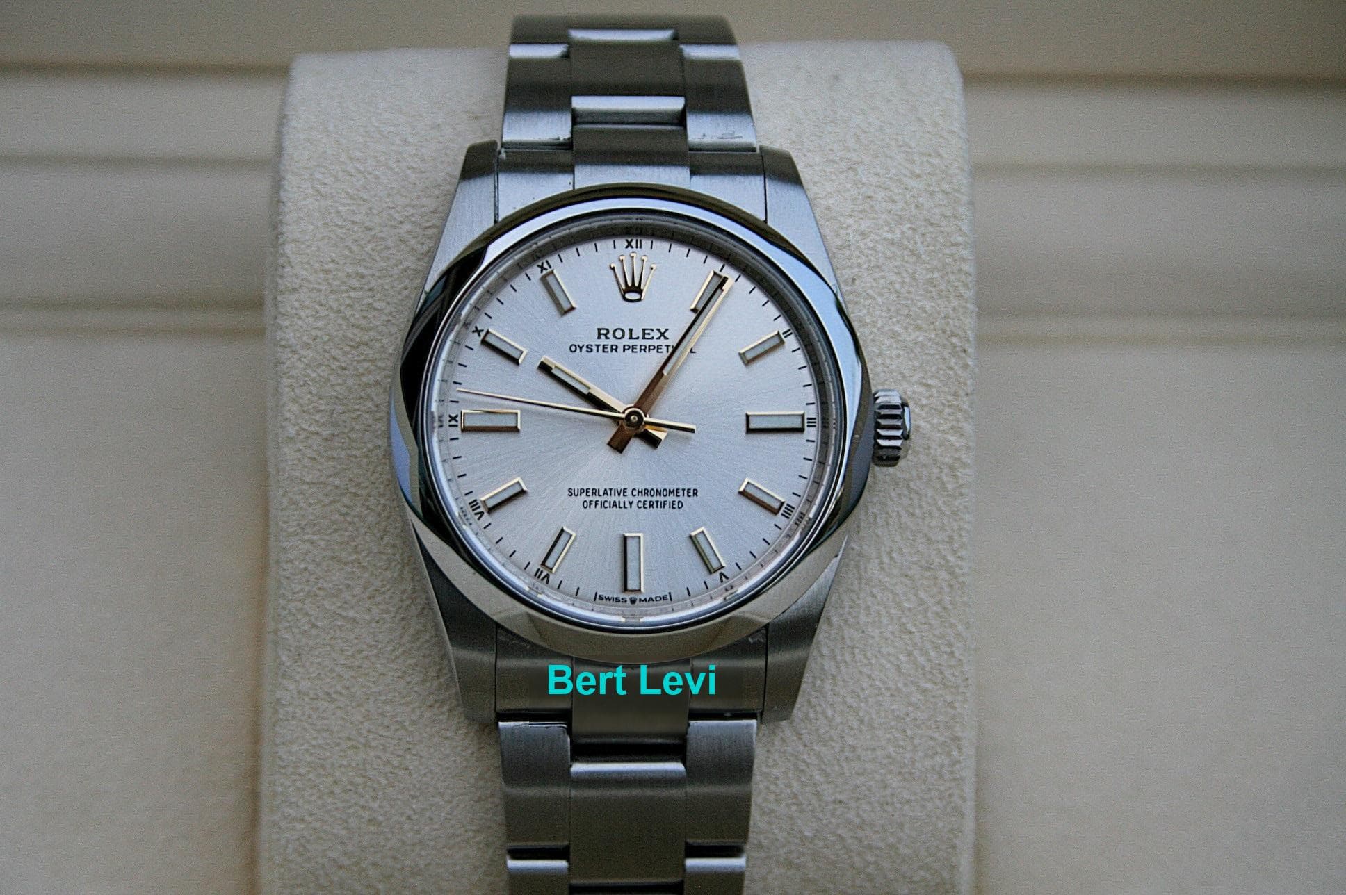 ROLEX 124200 OYSTER PERPETUAL WATCH 34MM SILVER MARKER