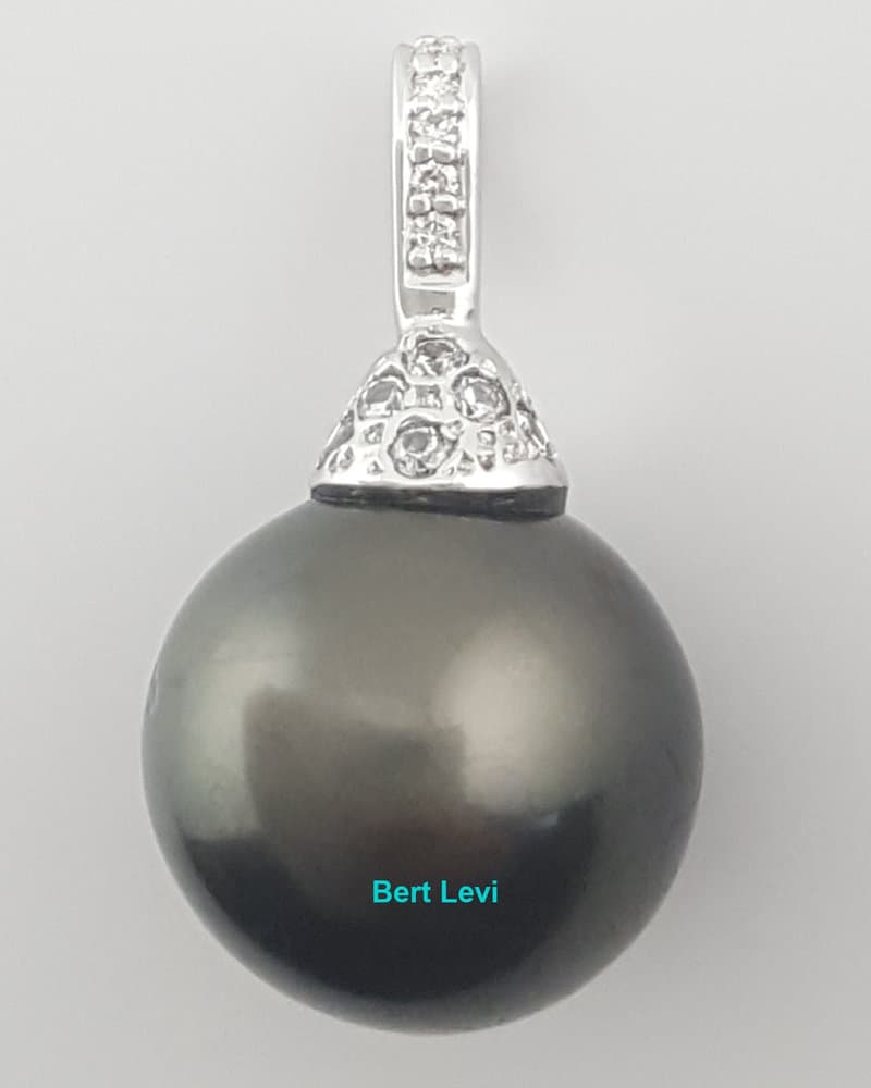 Tahitian Pearl & Diamond Pendant 12.5 mm 14K White Gold 0.12 ct 3.5 Grams