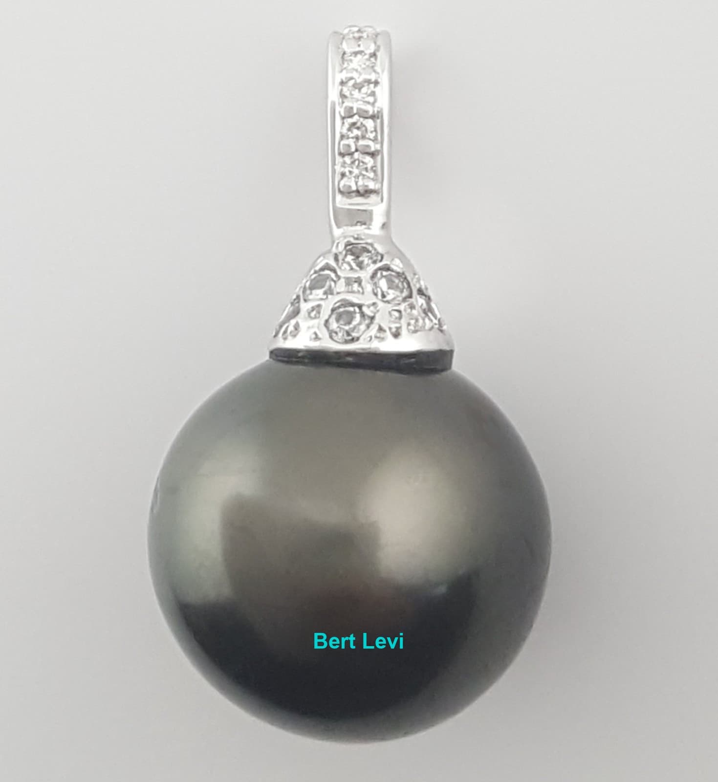 Tahitian Pearl & Diamond Pendant 12.5 mm 14K White Gold 0.12 ct 3.5 Grams