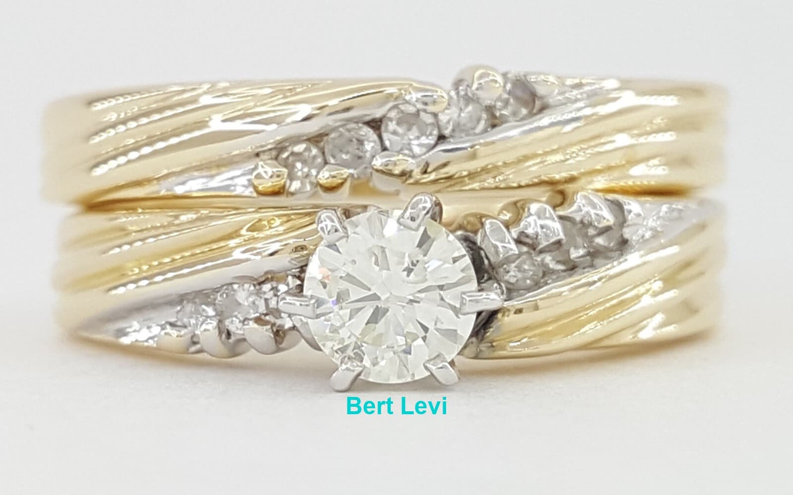 Round Brilliant Diamond Engagement Ring Set 0.36 ct 14k Yellow Gold