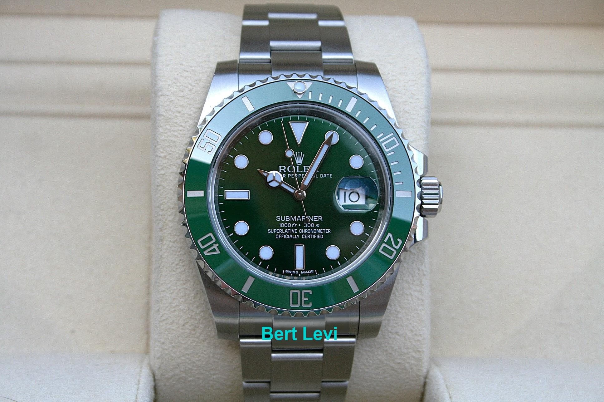 ROLEX 116610LV GREEN SUBMARINER WATCH HULK