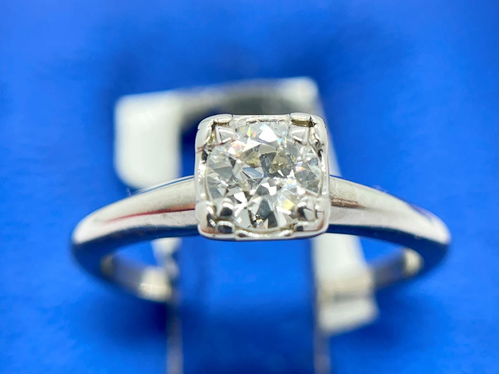 Four Ways to Protect Your Investment in Your Engagement Ring