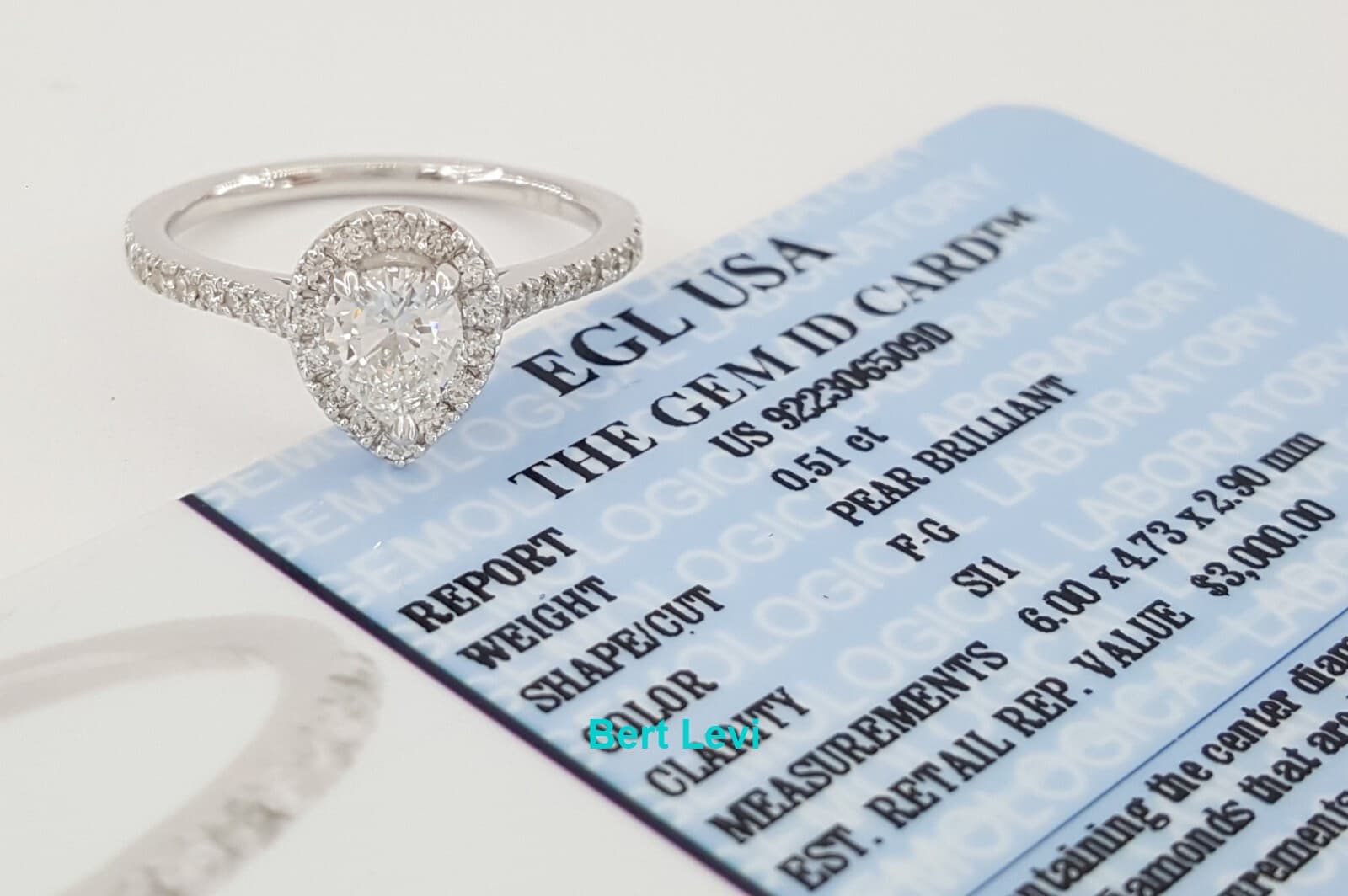 Pear Brilliant Cut Diamond 0.85 ct Halo 14K Gold Engagement Ring Rtl $3,000