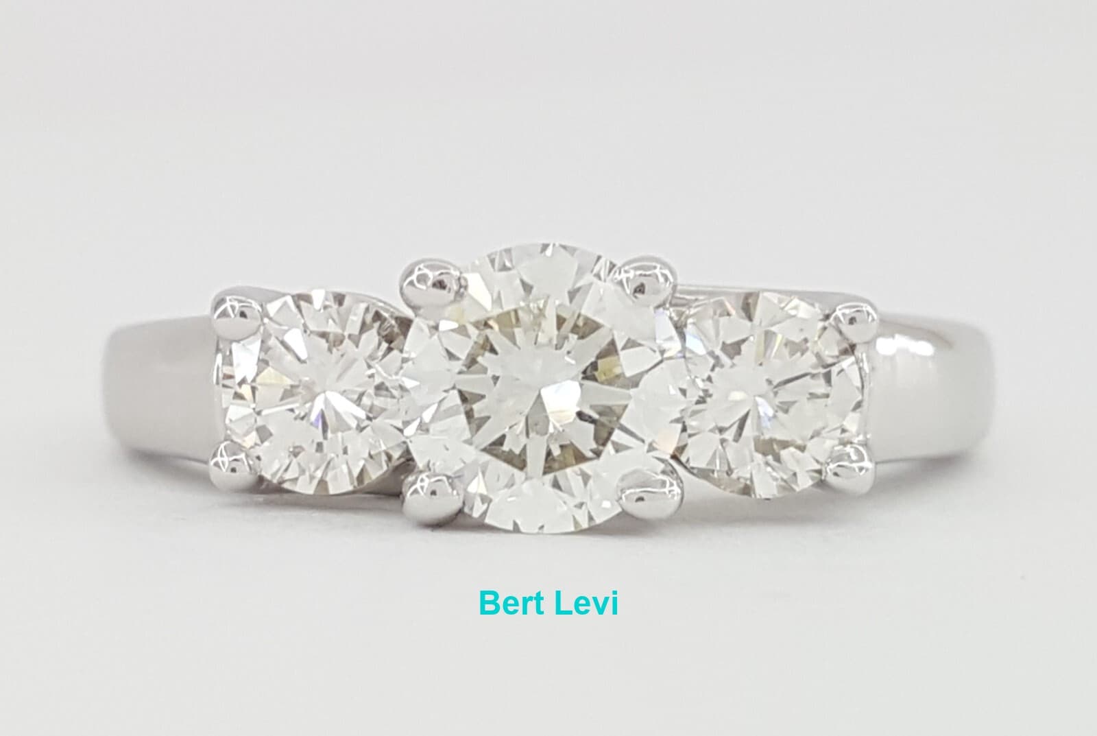 Round Brilliant Diamond 1 ct Three 3-Stone Platinum Engagement Ring