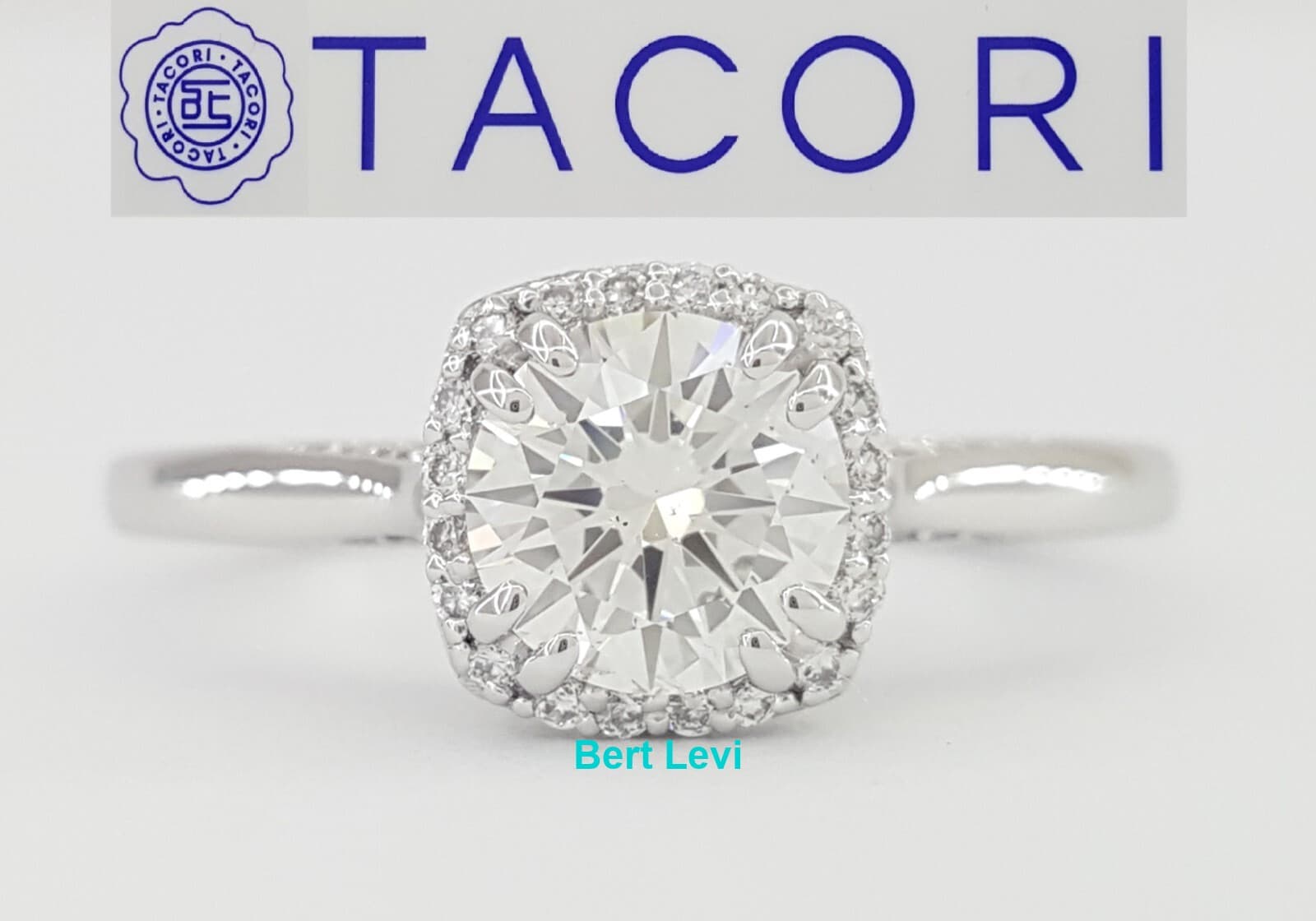 Tacori Dantela Halo Diamond Engagement Ring 0.92 ct 18k W Gold GIA Rtl $7K