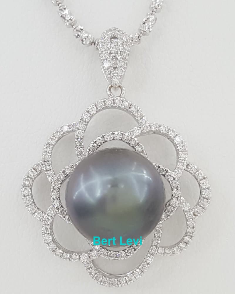 13.7 mm Tahitian Pearl & Diamond Flower Pendant Necklace 1.3 ct 18K Gold 18"