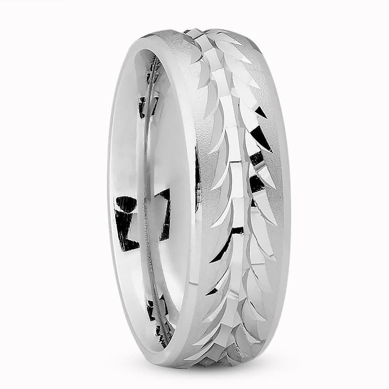Mens 14KT White Gold Platinum Traditional Wedding Band M707