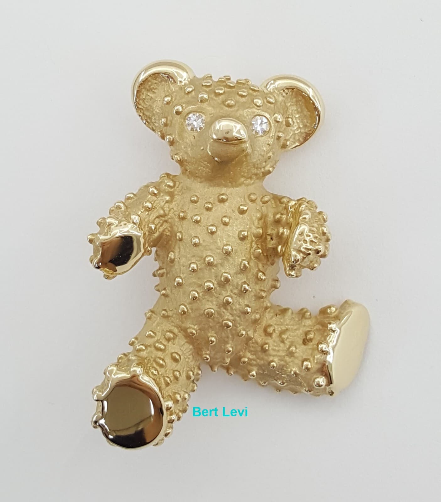 Vintage 14K Yellow Gold 0.06 ct Diamond Teddy Bear Brooch Pin 11.2 grams 35mm