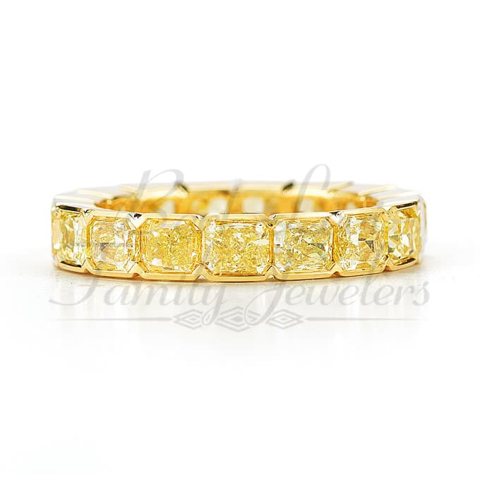 Why Wedding Bands Are Less Expensive than Engagement Rings