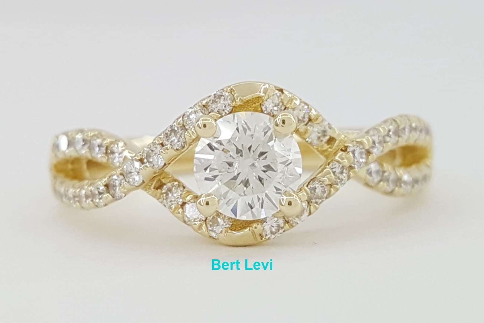 Round Cut Diamond Halo Crossover 14k Yellow Gold Engagement Ring 0.83 ct