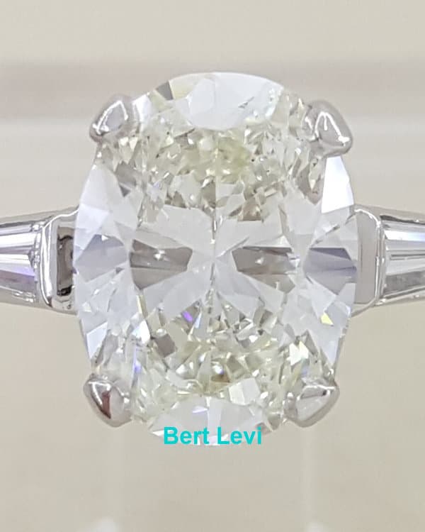 Oval Cut Diamond Three 3-Stone 14K Yellow Gold Platinum Engagement Ring 2.05 ct