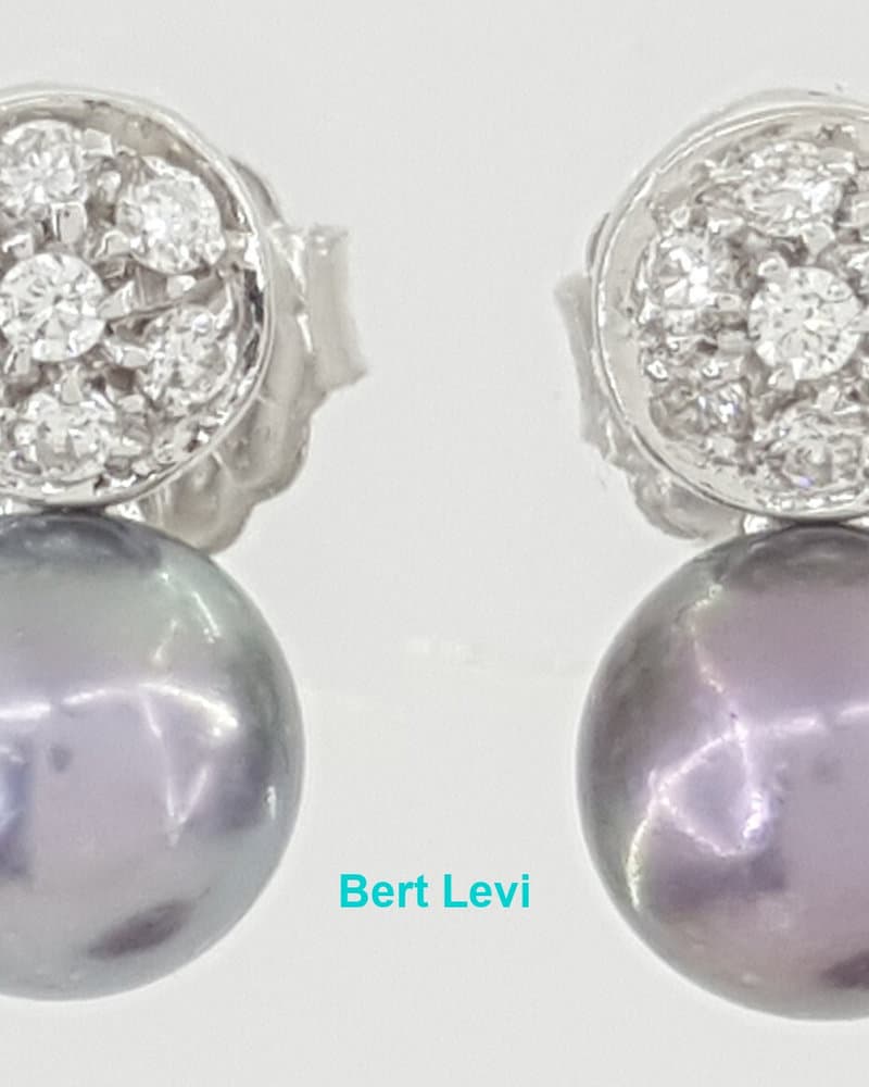 Tahitian Pearls Diamond Earrings 0.21 ct Diamonds 7mm Wide 18K White Gold