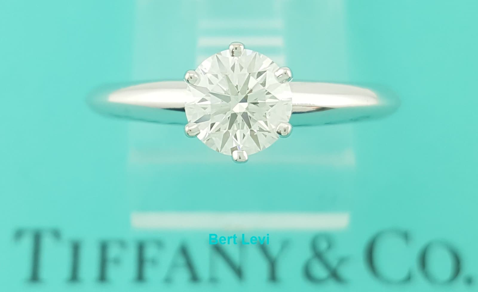 Tiffany & Co Round Diamond Solitaire Platinum Engagement Ring 0.73 ct Rtl $8,700