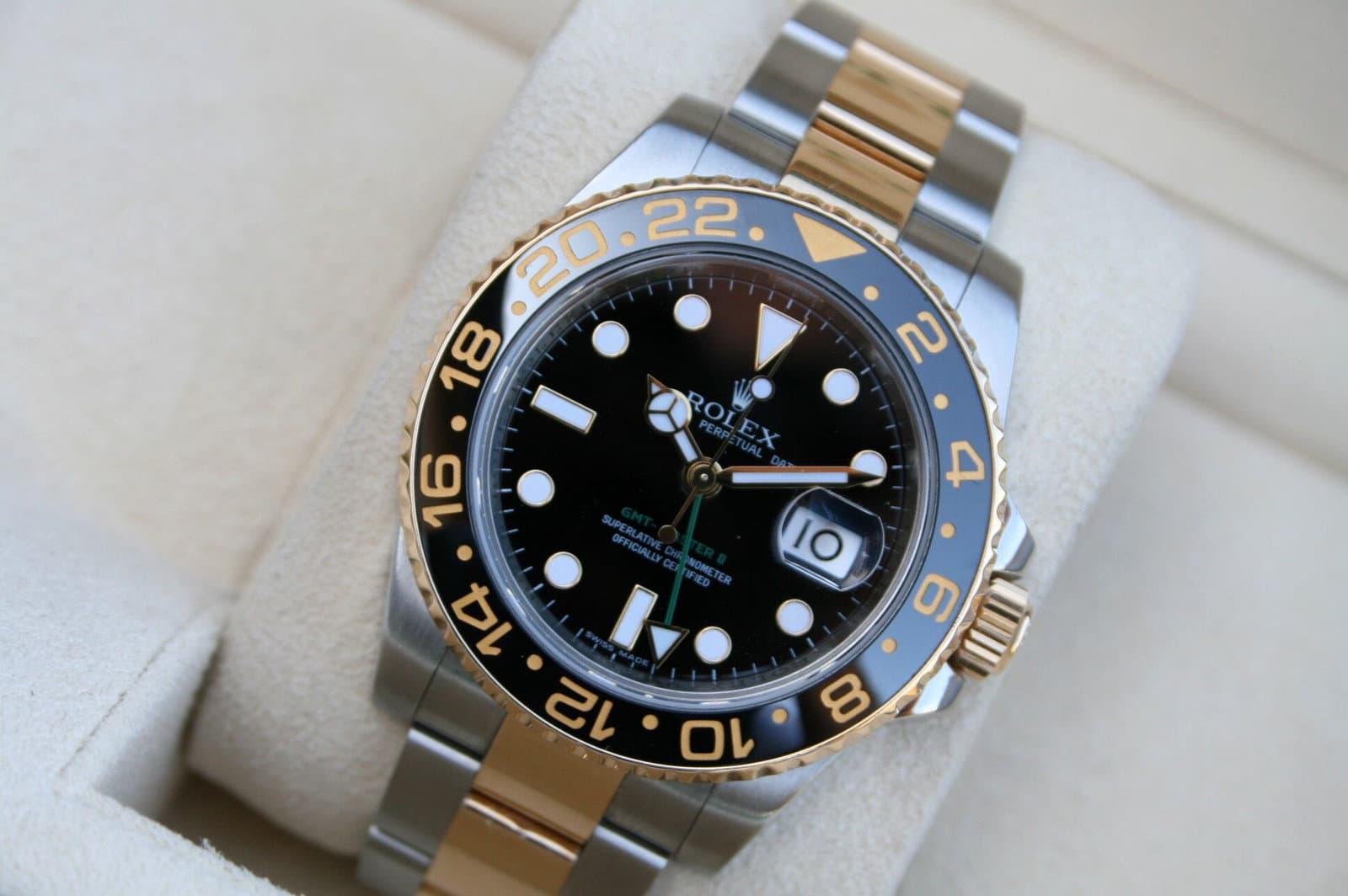Rolex’s First Giant Step