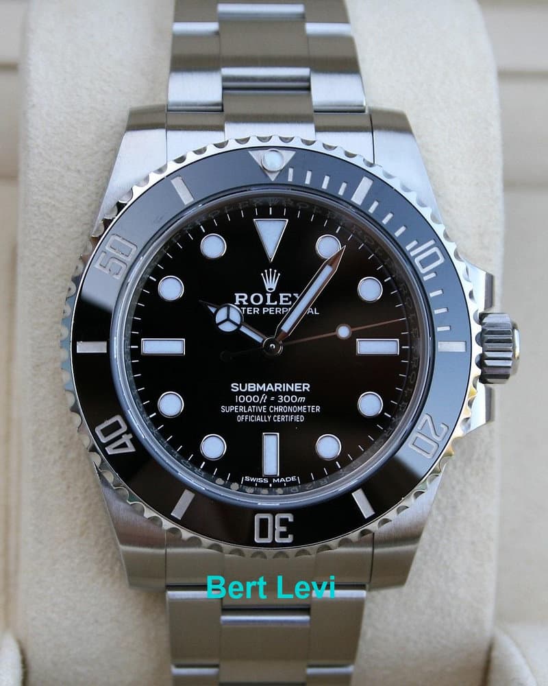 ROLEX 114060 SUBMARINER 40MM NO DATE